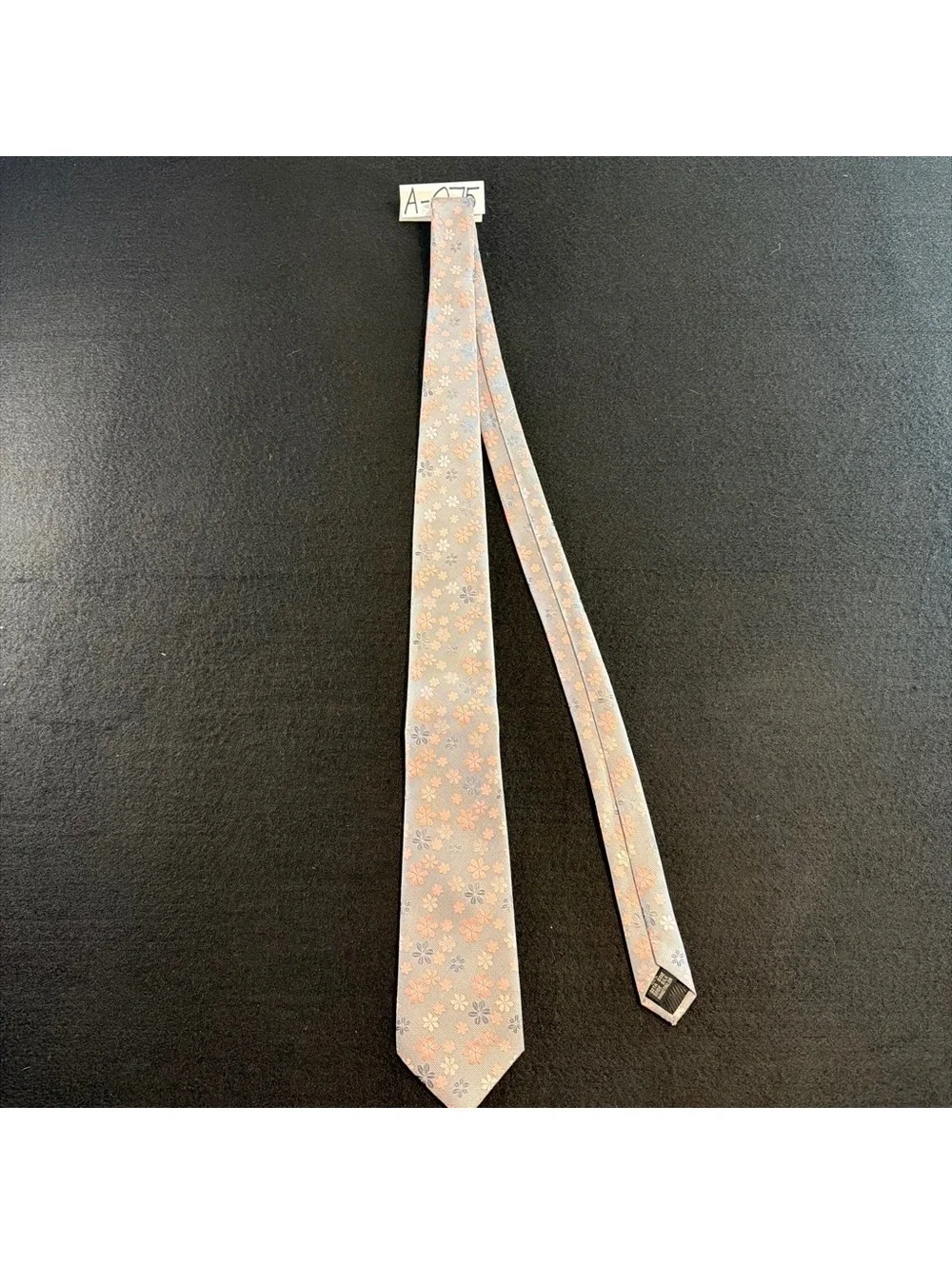 Hand Tailored 100% Silk Floral Necktie Blue Pink Jacquard Mens Dress Tie
